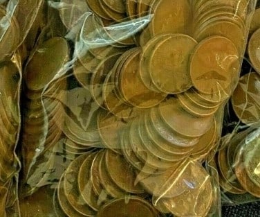 100 pcs. Lincoln Wheat Cents Unsearched: An unsearched bag counted from large hoard into parcels of 100 pcs.