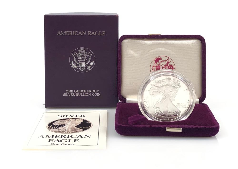 1988 US Mint Proof Silver Eagle: Items are as shown in the image and described in the title - Please note that we have more than one of these items and the exact item in the image may not be the item you recieve. Winning