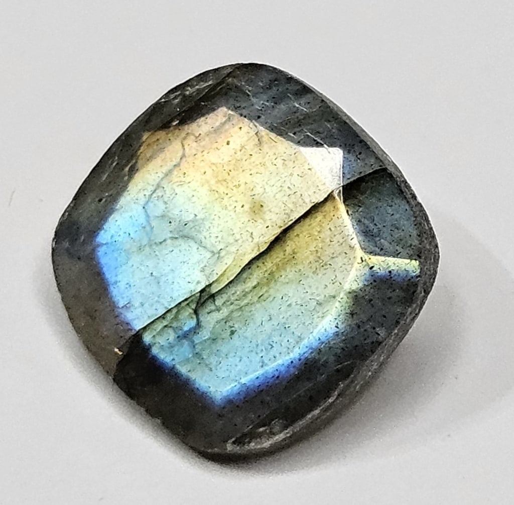 3.45 ct. Natural Labradorite Faceted Gemstone (1 of 4)