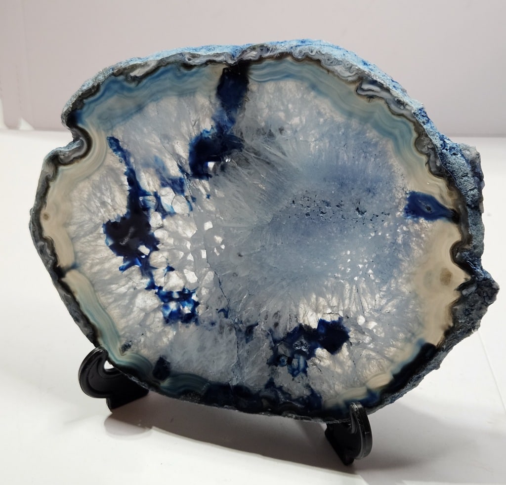 Crystal Blue Dyed Agate Slab -: Items are the exact items in the image - Please refer to the terms and conditions prior to placing any bids- Any bid is an agreement to pay and terms apply -