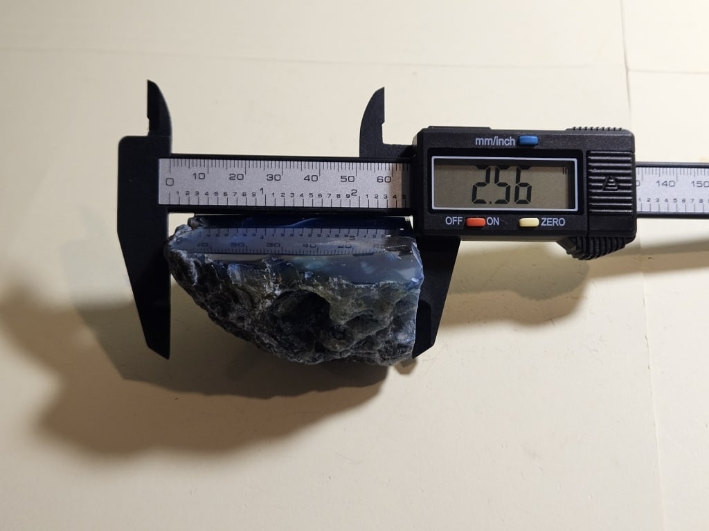 Dyed Blue Agate Stand Up End Specimen - 4