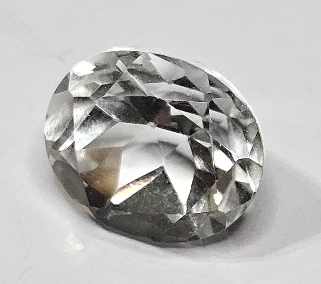5.55 ct, Natural Faceted White Topaz Gemstone: Items are as described in the tile - Please use the image to verify the item - Please review the entire terms and conditions prior to placing any bids- All sales final -