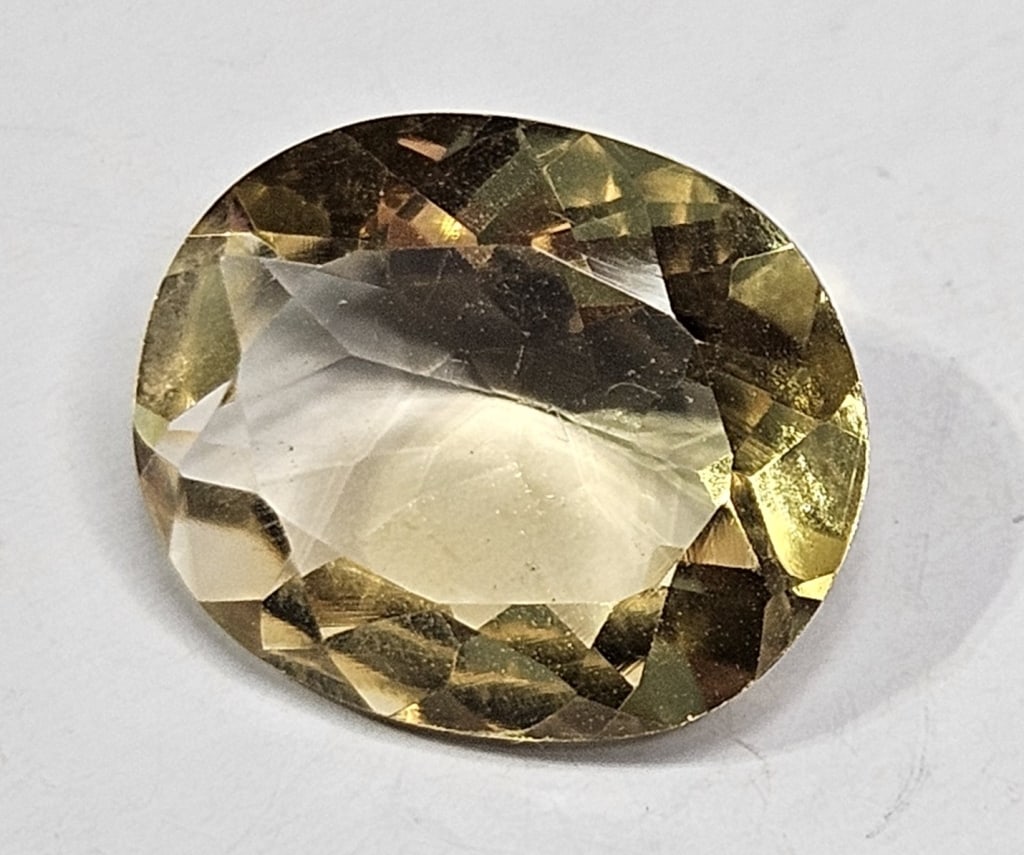 3.60 ct. Natural Citrine Gemstone: Items are as described in the tile - Please use the image to verify the item - Please review the entire terms and conditions prior to placing any bids- All sales final -