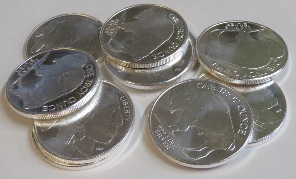 (10) 1 oz. Silver Buffalo Design Rounds: Actual designs may vary - 1 oz Silver Buffalo Design Rounds - Please review all terms prior to placing any bids. Bidder is responsible for all value and grade determination.