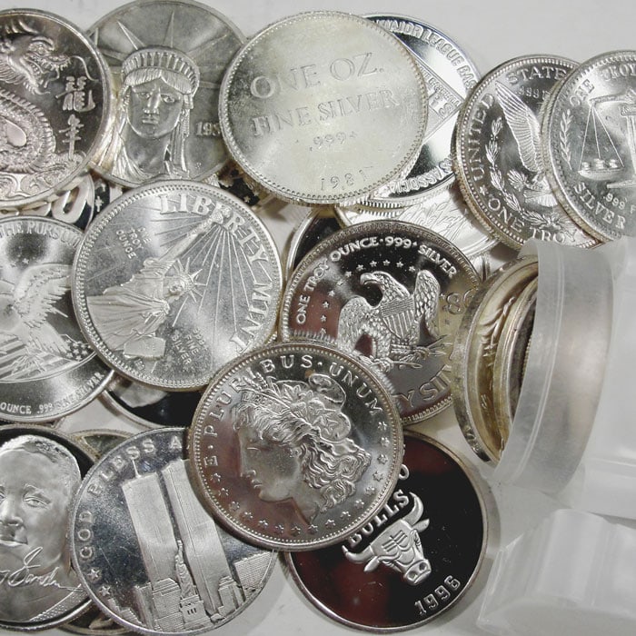 Random Maker and Design 1 oz Silver Round ONE: A 1 oz Random Design and maker silver round - Item will be from our stock on hand at the time of the sale. no guarantee as to the type or design.