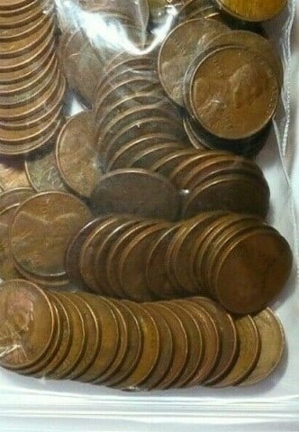 (1) Bag of 100 Lincoln Wheat Cents Unsearched: An unsearched bag counted from large hoard into parcels of 100 pcs.