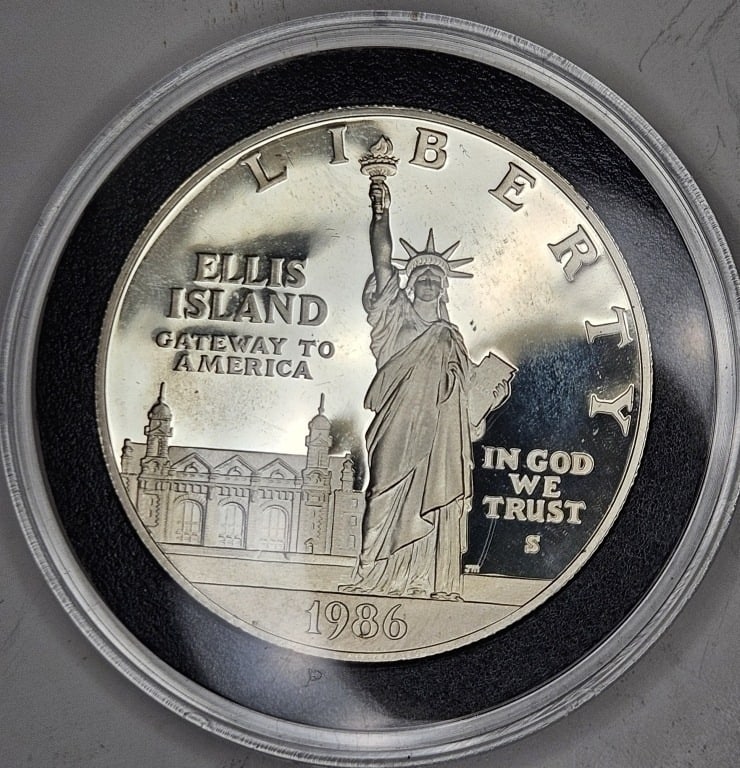 1986 Statue of Liberty Proof Silver Dollar: Item is the exact item in the image - Bidder is responsible for all value and grade determination - Please review the entire terms and conditions, 