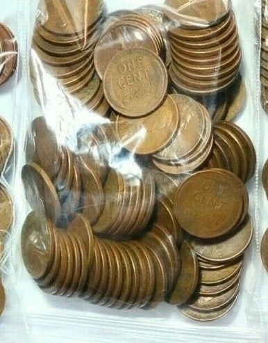 (1) Bag of 100 Lincoln Wheat Cents Unsearched: An unsearched bag counted from large hoard into parcels of 100 pcs.