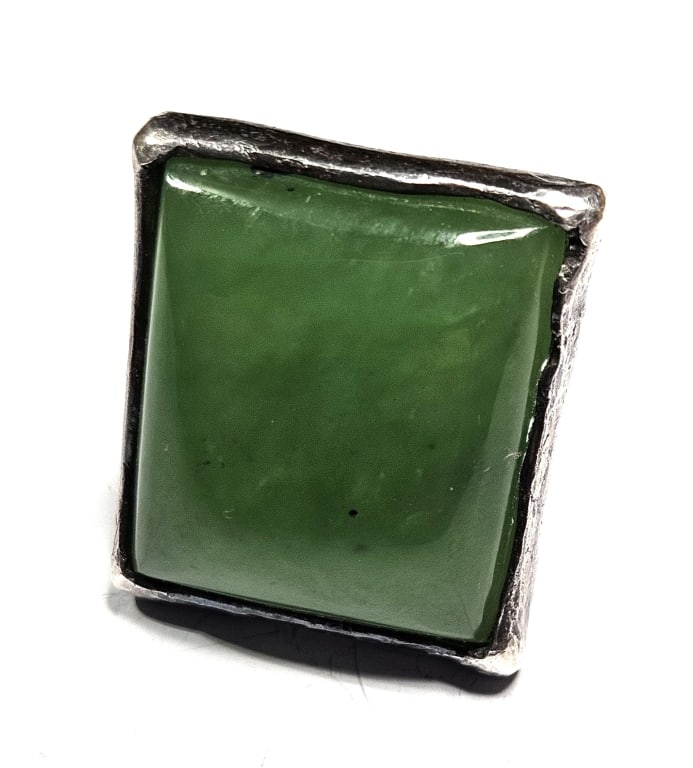 Antique Natural Jade Sterling Silver Ring: Item is the exact item in the image- Bidder is responsible for all value and grade dtermination - Please review all terms and conditions prior to placing any bids-