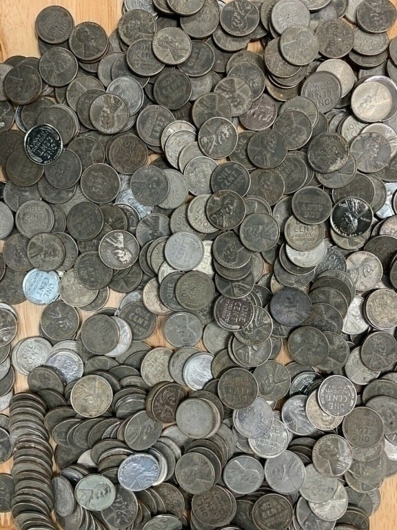 (140) WWII Steel Wheat Cents from Image: Items will be as described in title and shown in image. Please review all terms prior to placing a bid. All bids are acceptance of all terms.