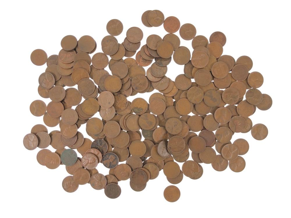 (265) Random Date Lincoln Wheat Cents: Items are as shown in the image and described in the title - Please note tht we have more than one of these items and the exact item in the image may not be the item you recieve. Winning bidder will