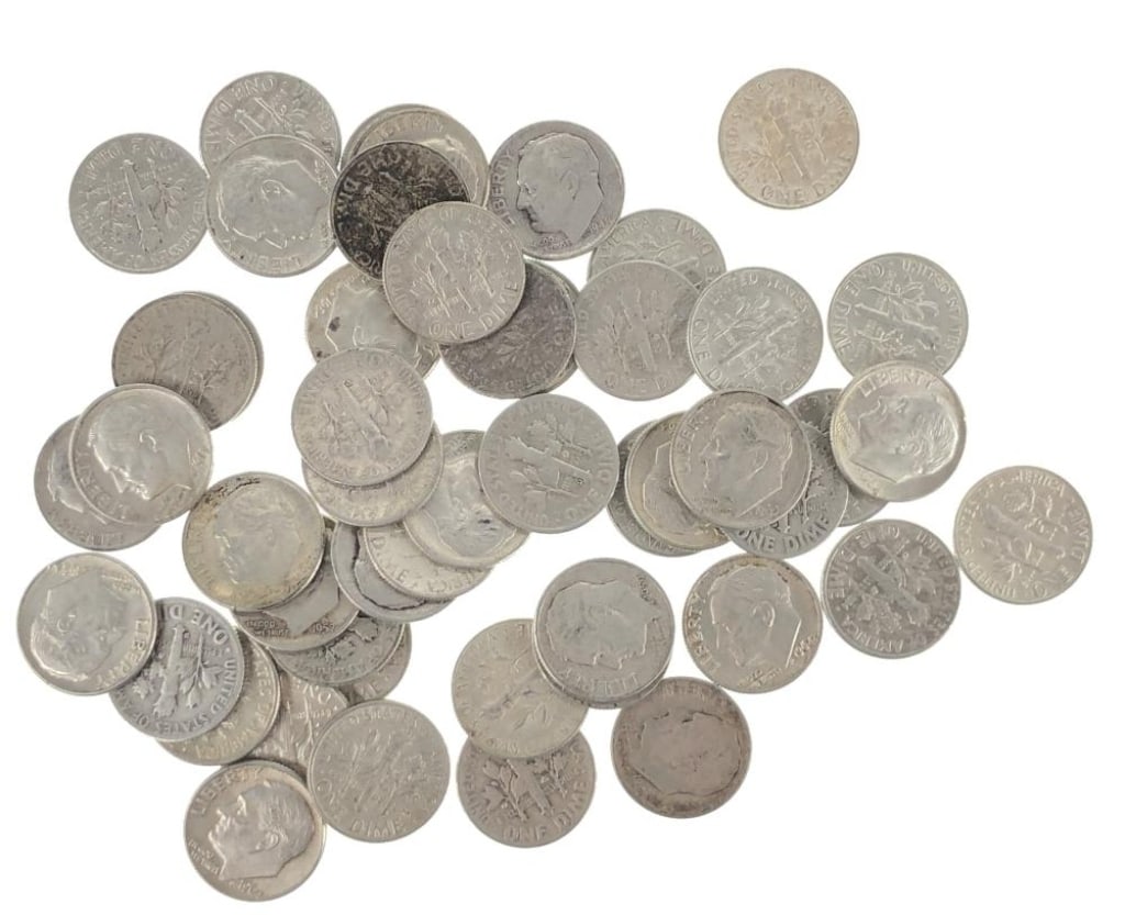 (50) Random Date 90% Silver Roosevelt Dimes: Items are as shown in the image and described in the title - Please note tht we have more than one of these items and the exact item in the image may not be the item you recieve. Winning