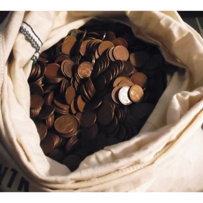 Canvas Bag of 2500 Lincoln Wheat Cents: Item is as shown in the image - Bidder is responsible for all grade and value determination - Please review the entire terms and conditions prior to placing any bids. All terms apply to each