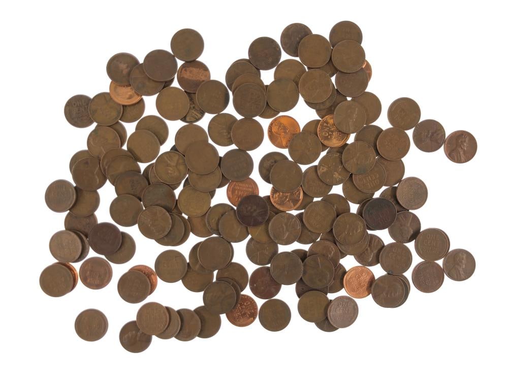 (200) Ranodm Date/Grade Lincoln Wheat Cents: Items are as shown in the image and described in the title - Please note tht we have more than one of these items and the exact item in the image may not be the item you recieve. Winning bidder will