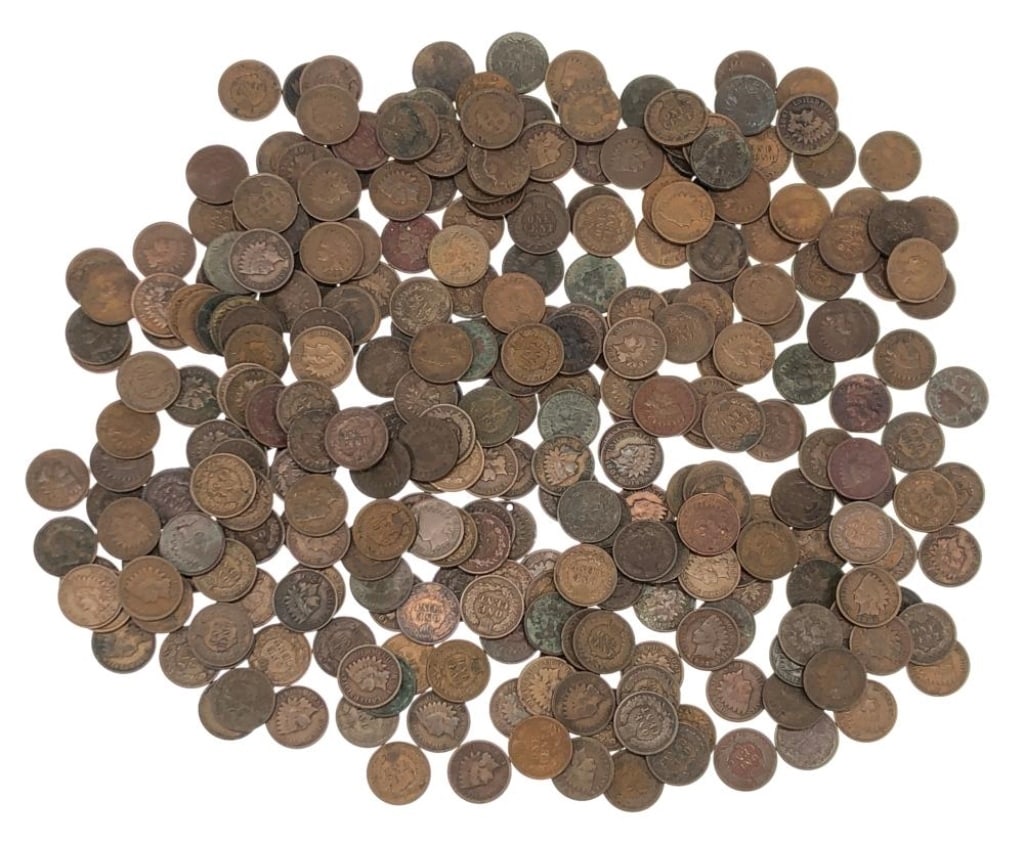 (110) Random Date Mixed Grade Indian Head Cents: Item is as shown in the image - Due to the fact that we have more than one of these items, winning bidder may not receive the exct item in the image- Winning bidder will receive exact date and grade