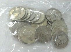 (20) Random Date 90% Silver Quarters: Items will be as described in title and shown in image. Please review all terms prior to placing a bid. All bids are acceptance of all terms.