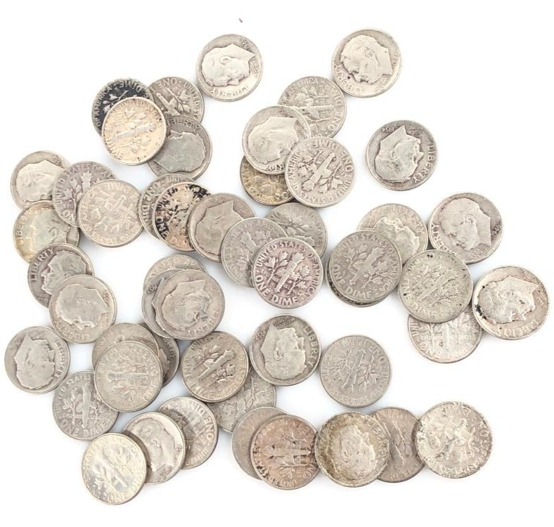 50 pcs 90% Silver Roosevelt Dimes- Random Dates: Items are as shown in the image and described in the title - Please note tht we have more than one of these items and the exact item in the image may not be the item you recieve. Winning bidder will
