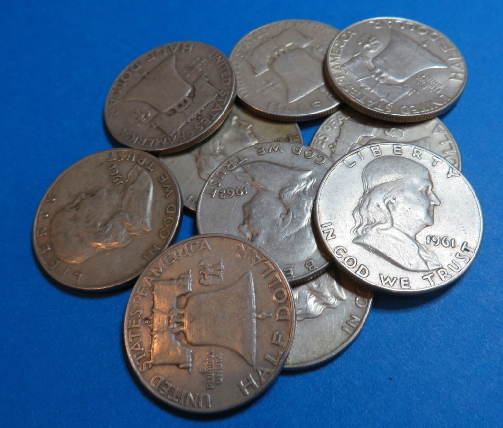 (10) Franklin Half Dollars- Random Dates: Items are as shown in image and described in title- Random date and large bulk lots may be stock images, since we have more than one of the items in the lot.
