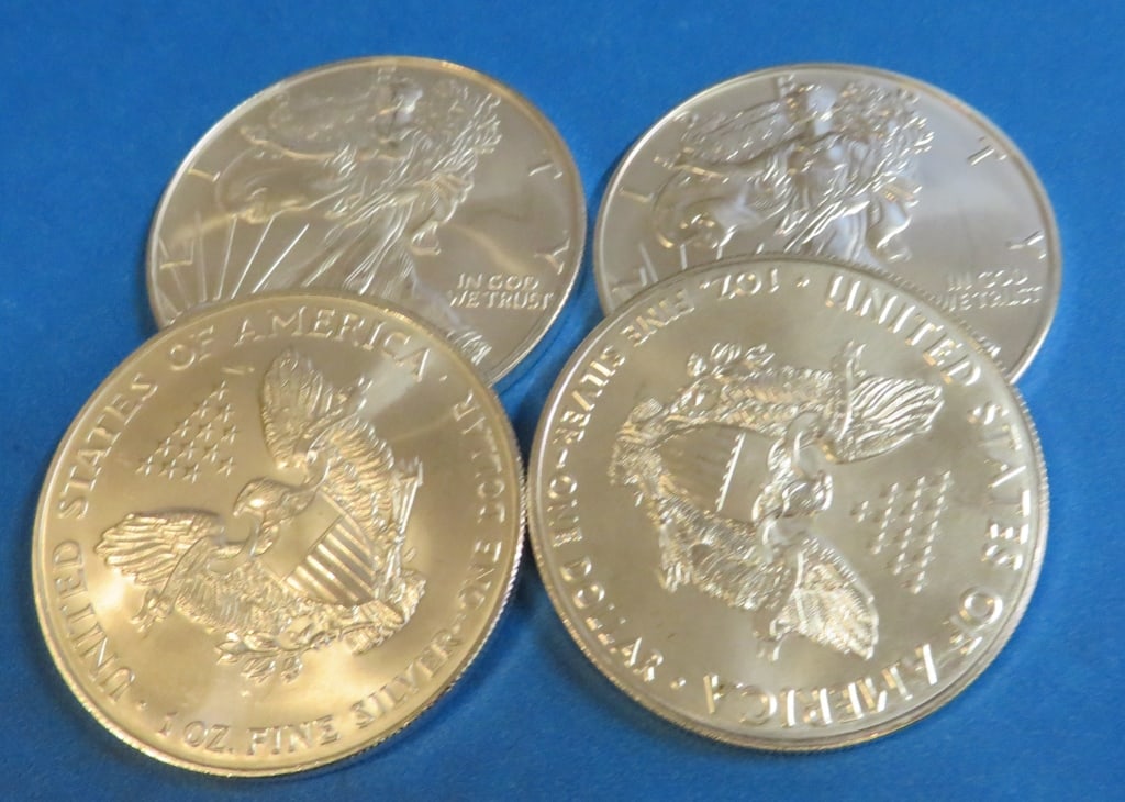 (4) Random Date US Silver Eagles (1 of 1)