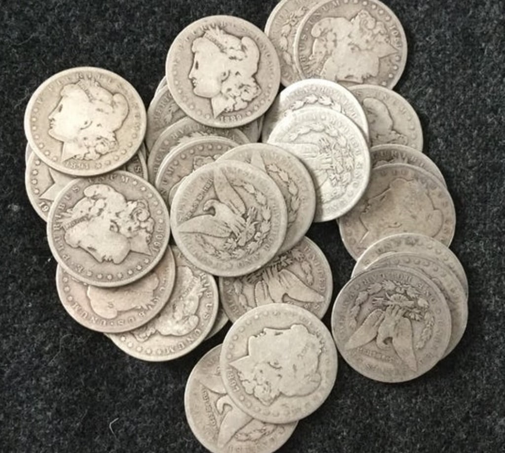 (30) Random Date/Grade Morgan Dollars: Items are as shown in image and described in title- Random date and large bulk lots may be stock images, since we have more than one of the items in the lot.