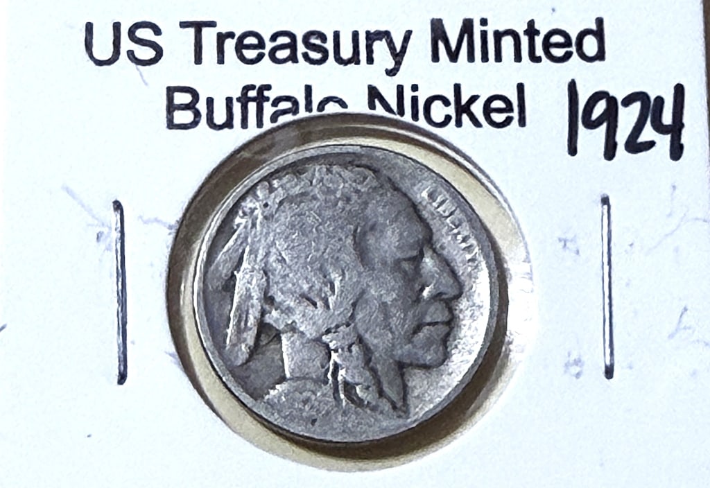 1924 P Buffalo Nickel: Item is the item in the image - Bidder is repsonible for all value and grade determination - Please review all terms prior to placing any bids-