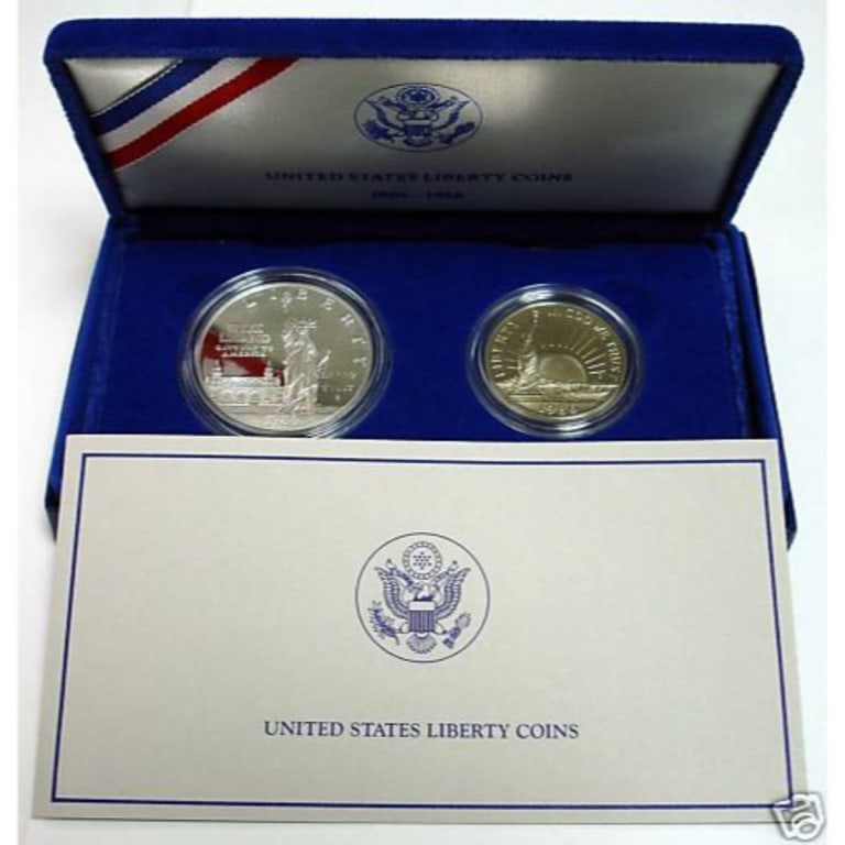 1986 US Statue of Liberty 2 Coin Commeorative: Items are as shown in the image and will be as described- Please review all terms and conditions prior to placing any bids-
