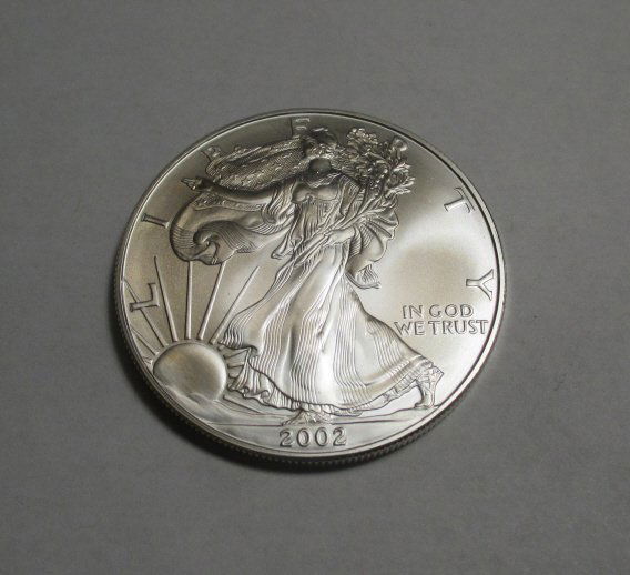 2002 US Silver Eagle - CH BU  Grade (1 of 2)