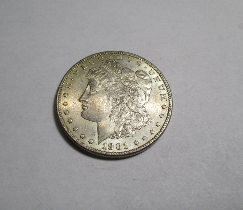 1901 O Better Date Original Uncirculated Morgan $1 (1 of 2)