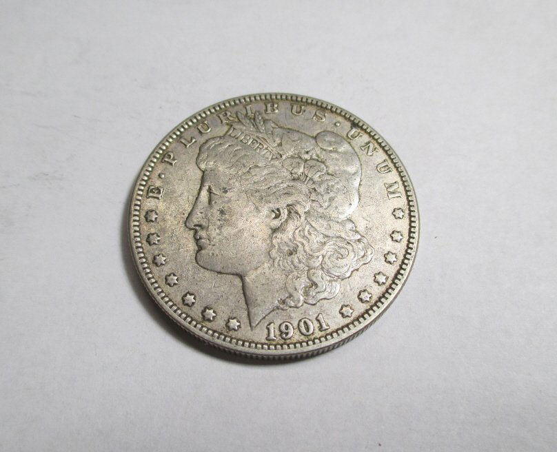 Better Date 1901 O AU Grade Morgan Dollar (1 of 2)