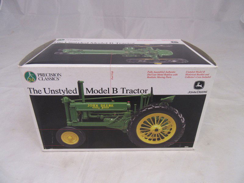 Precision Classics John Deere Unstyled Model B Tractor: Tractor is new. Includes original box. Good condition. Normal wear.