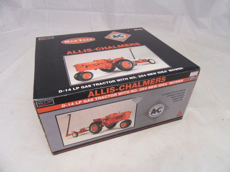 SpecCast Allis Chalmers D-14 LP Gas Tractor with NO.: Great condition, like new in box. Box shows some normal wear.