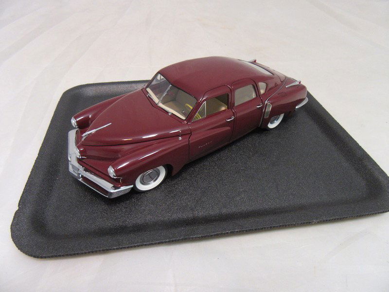 Danbury Mint 1948 Tucker Tin Goose: Good condition. Includes box, inserts, certificate of authenticity, brochure and instructions.