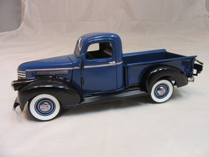 Danbury Mint 1941 Chevrolet Pickup: Great condition. Includes the box, inserts, certificate of authenticity, and more.