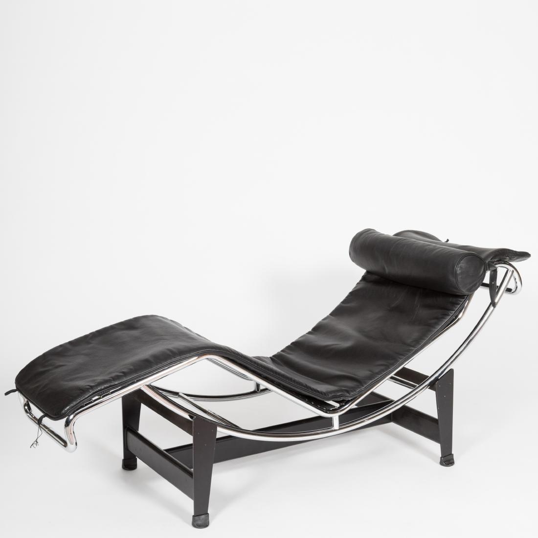 Le Corbusier Cassina Leather Chaise Lounge (1 of 6)