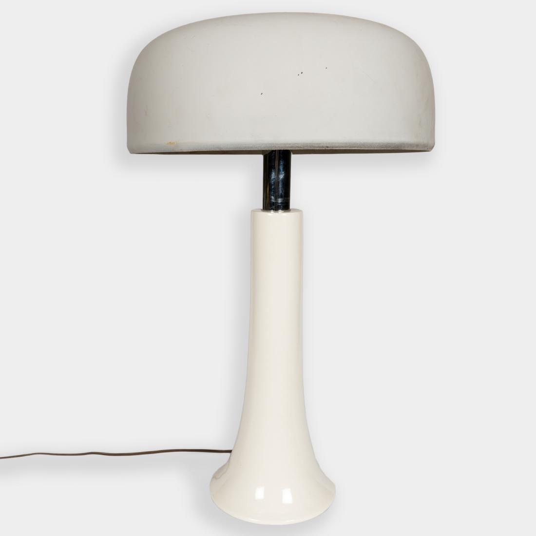 Lightolier Table Lamp with Metal Shade (1 of 5)