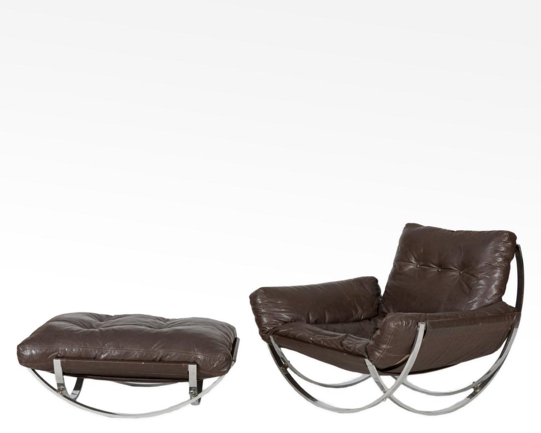 Leonart Bender Charlton "Apollo" Chair and Ottoman (1 of 7)