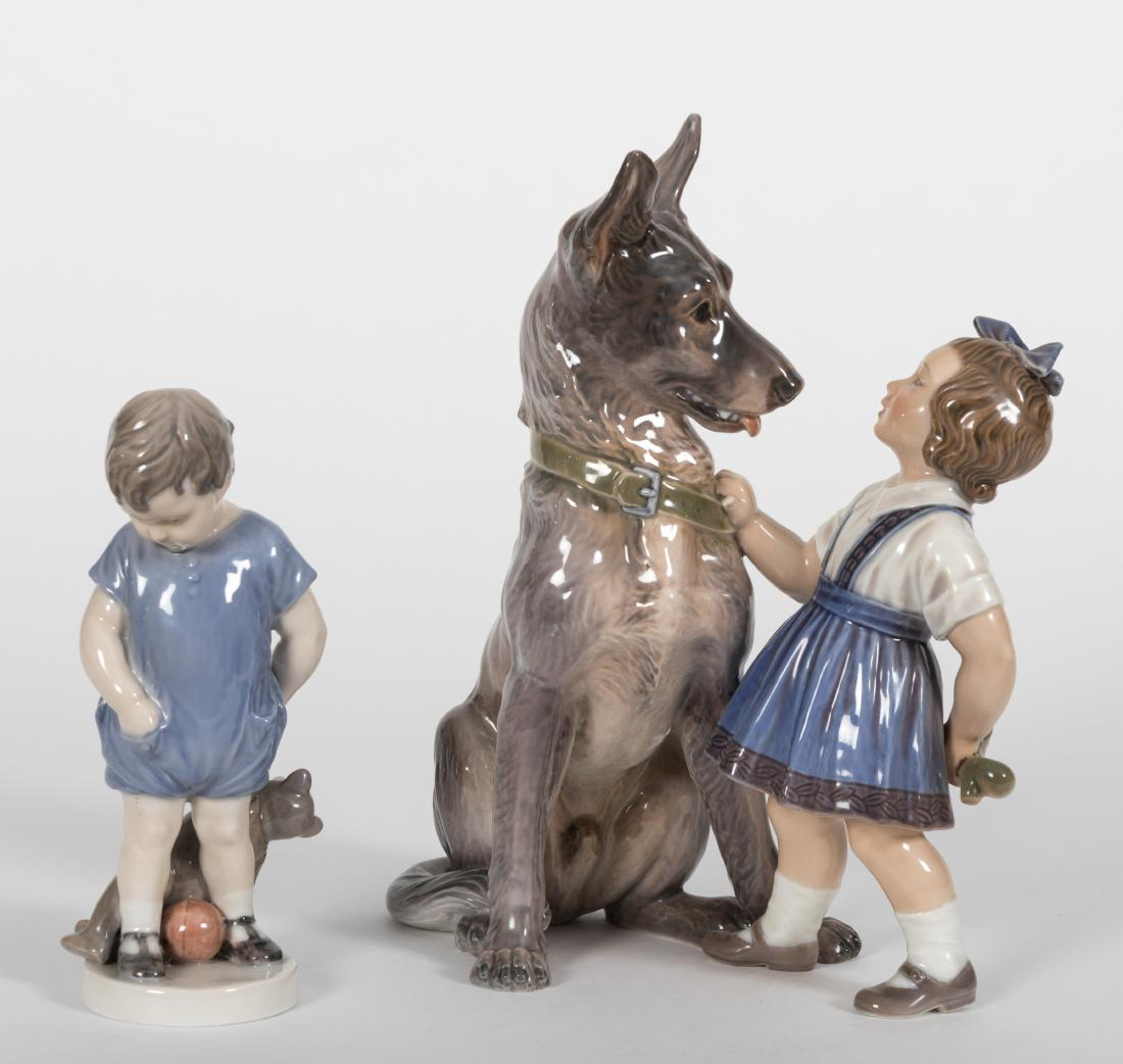 Two Copenhagen Figure Groups (1 of 5)