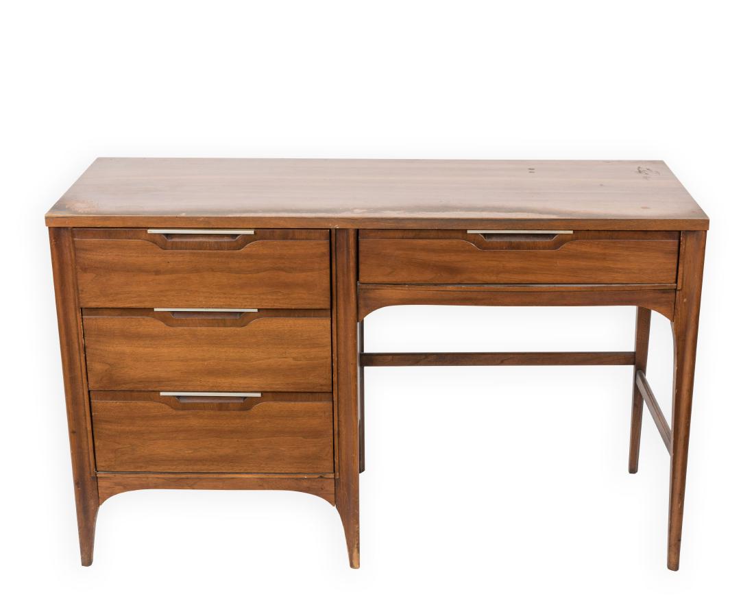 Kent Coffey Impact Desk Aug 10 2017 Regency Auction House In Nj