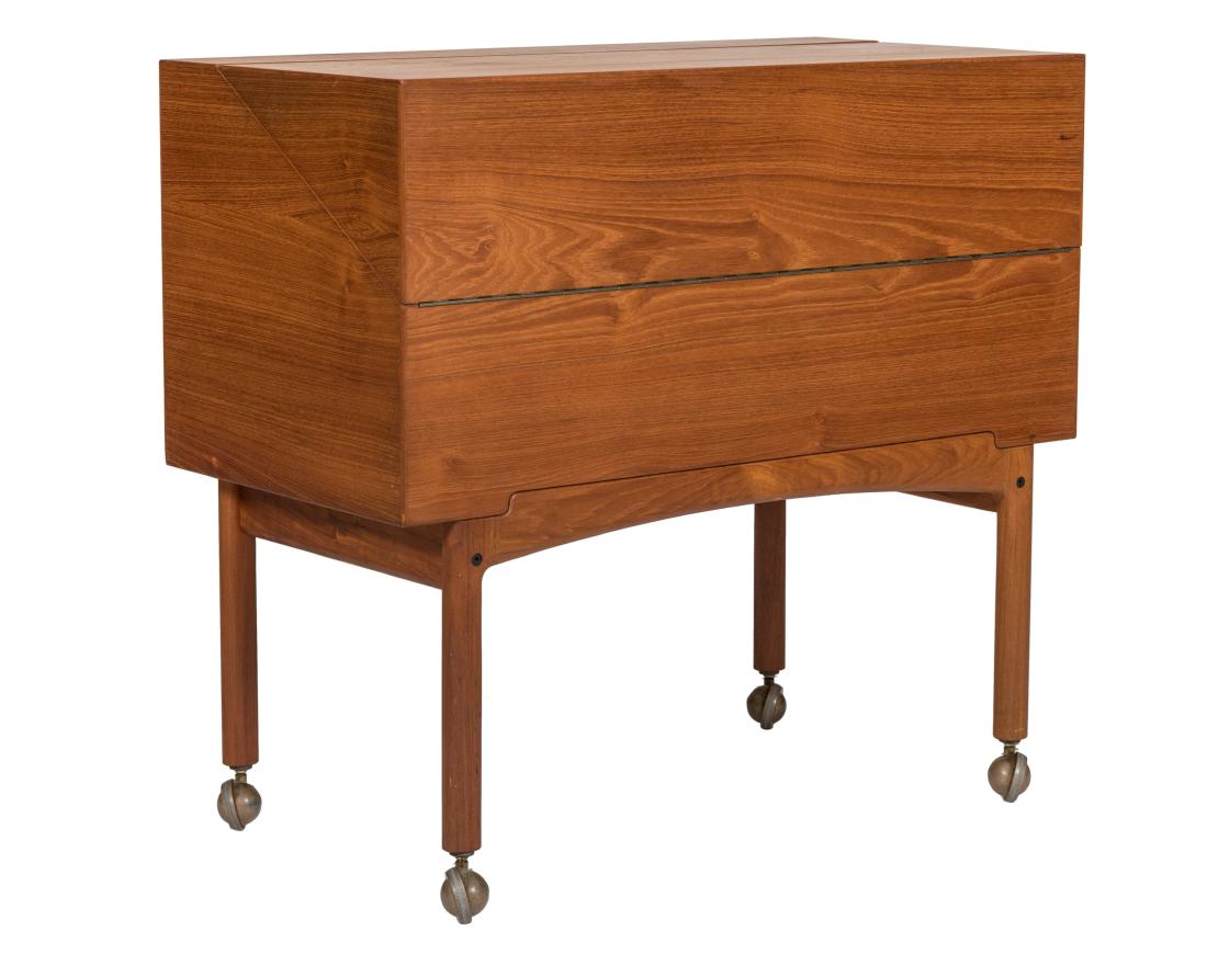 Danish Teak Flip Top Bar Cart (1 of 7)