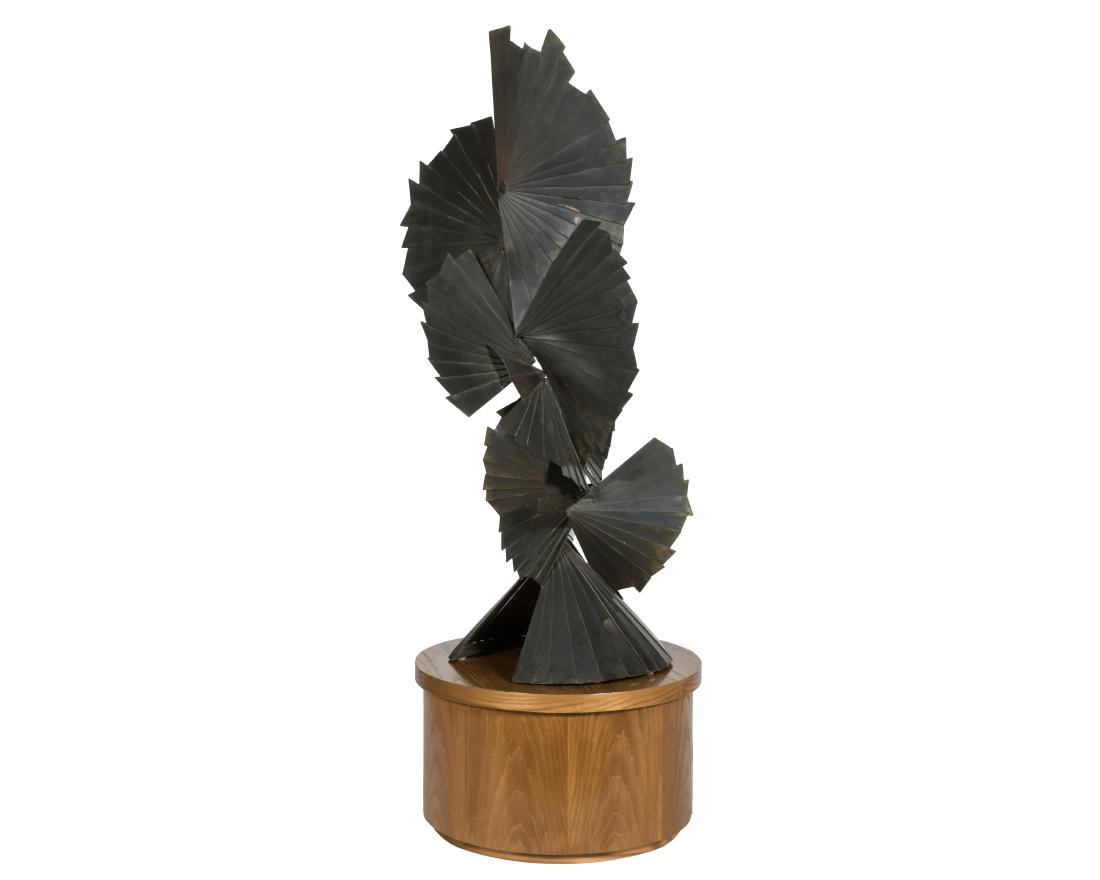 Black Fan Standing Sculpture (1 of 5)