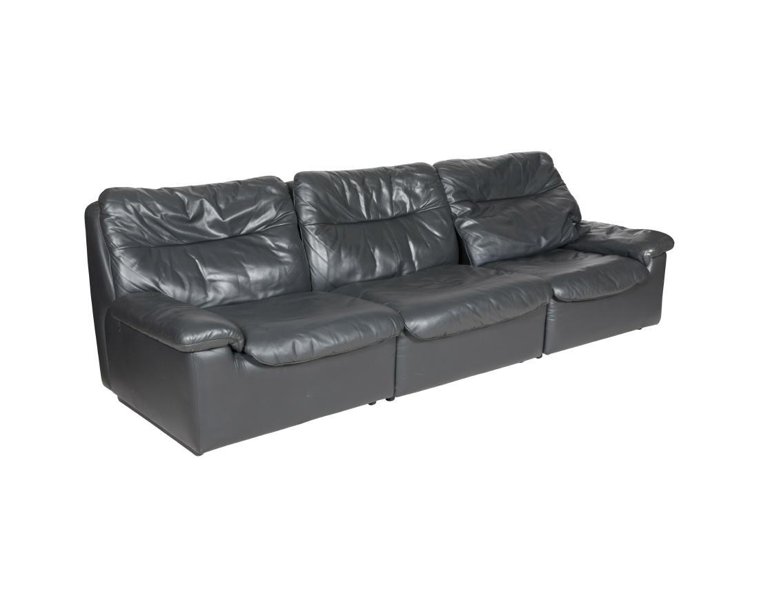 De Sede by Stendig Three Part Sofa: Description - A De Sede by Stendig three part sofa. Dimensions - 30" x 94" x 33"