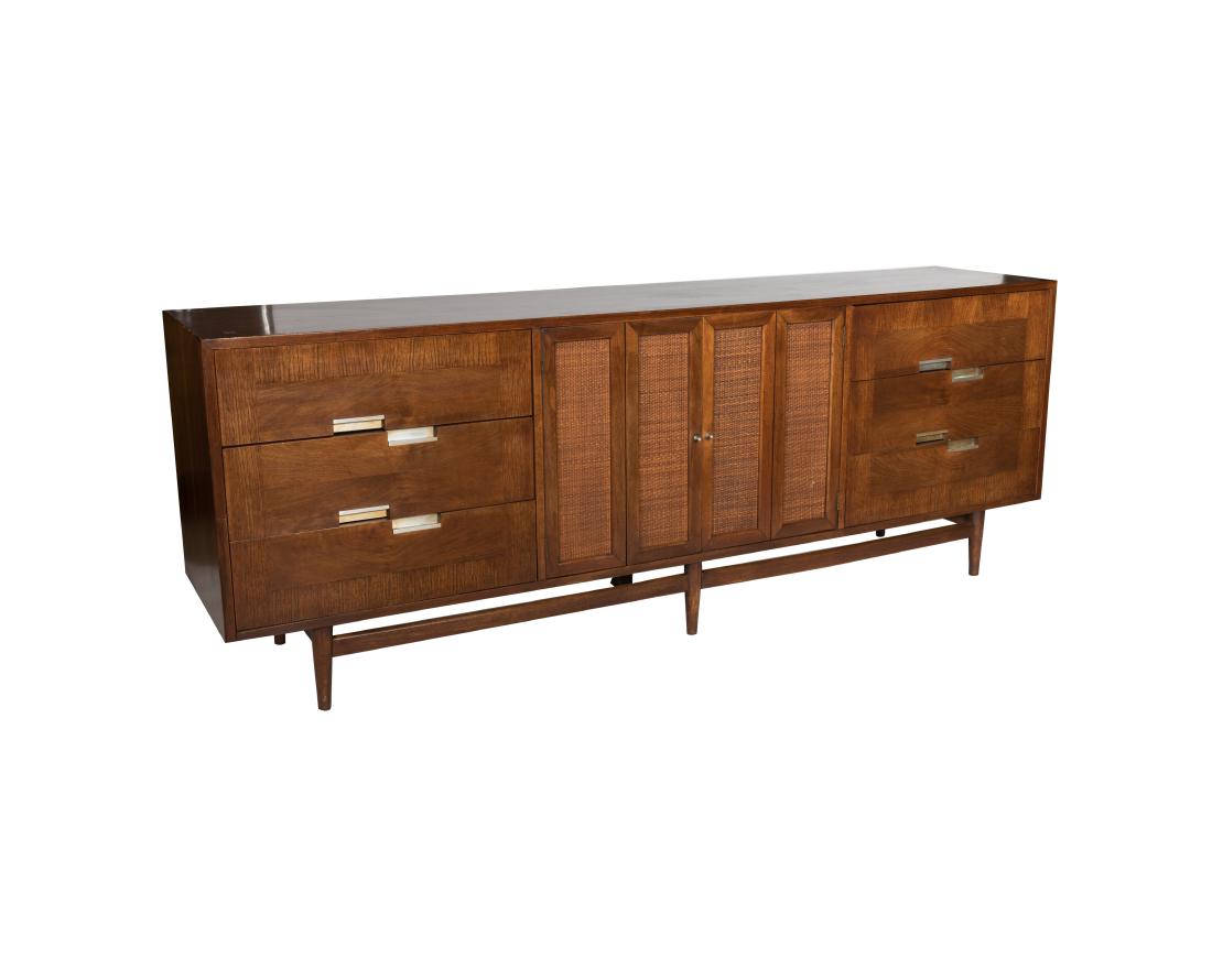 American of Martinsville Credenza/Chest (1 of 5)