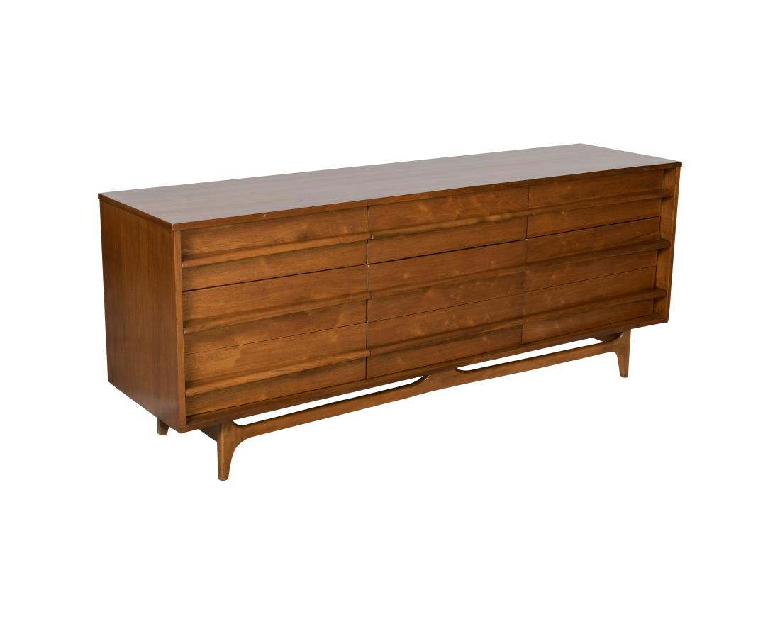 Young Manufacturing Co. Credenza/Chest (1 of 5)
