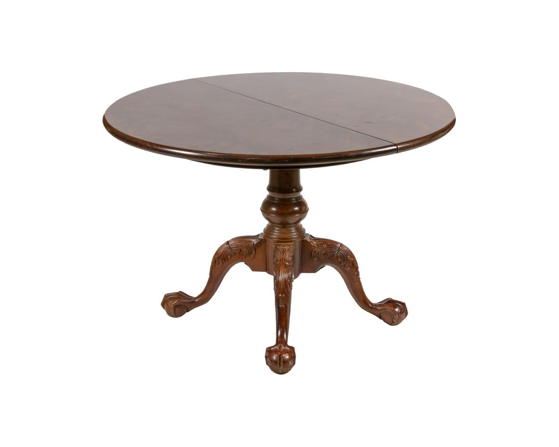 Henredon Mahogany Claw Foot Dining Table