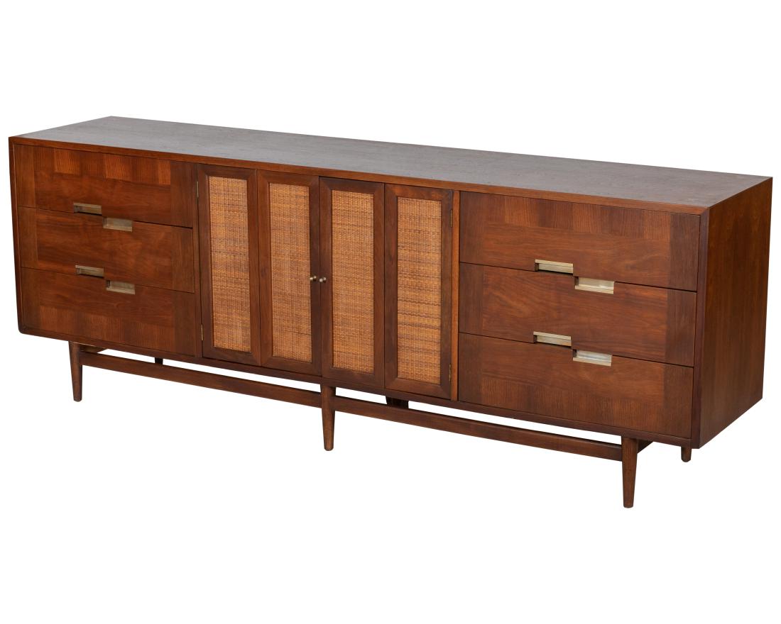 American of Martinsville Credenza/Chest: Description - American of Martinsville credenza/chest. Dimensions - 31" x 84" x 18.5"