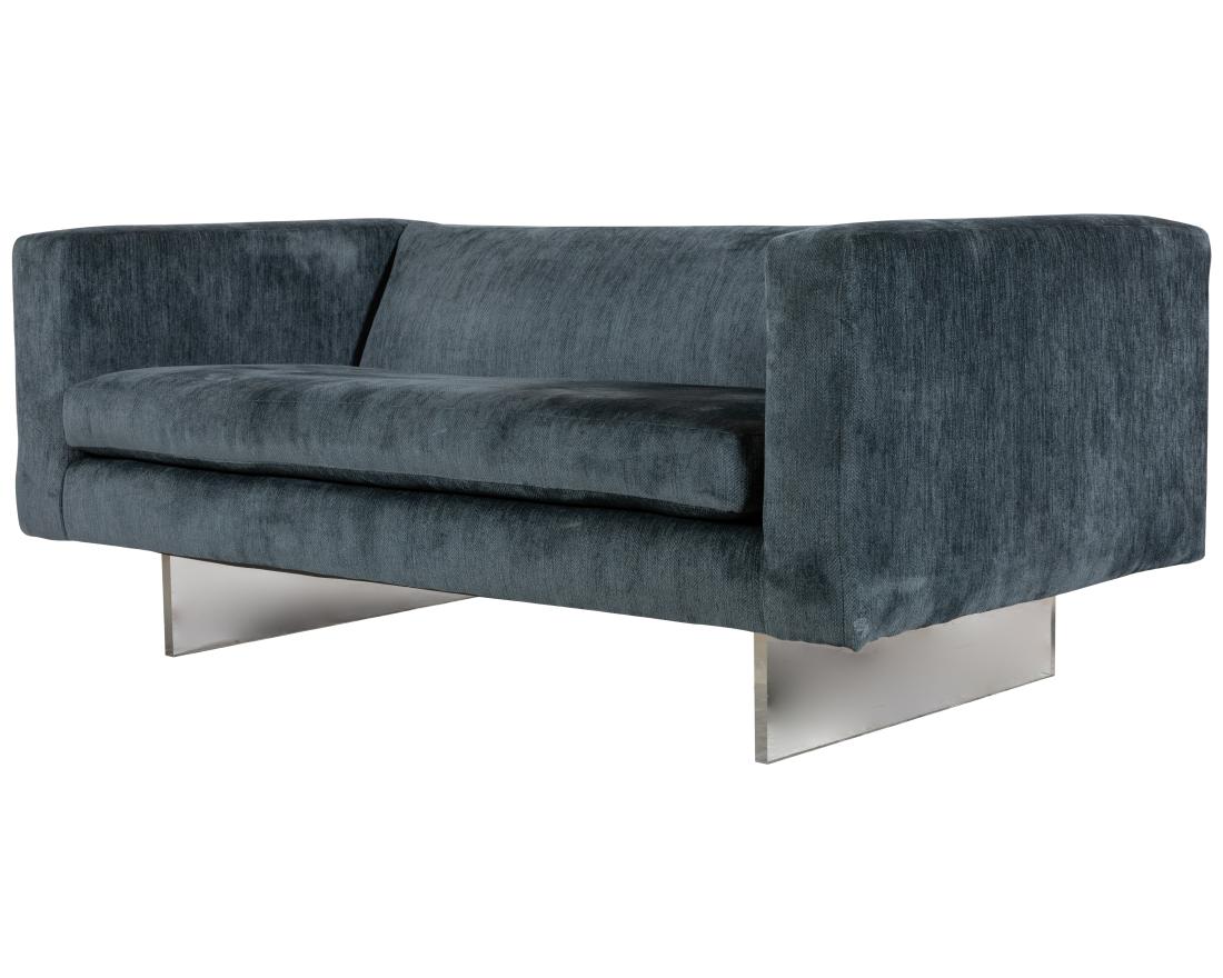 Harvey Probber Lucite Sofa: Description - Harvey Probber luctie sofa. Dimensions - 25" x 60" x 32"