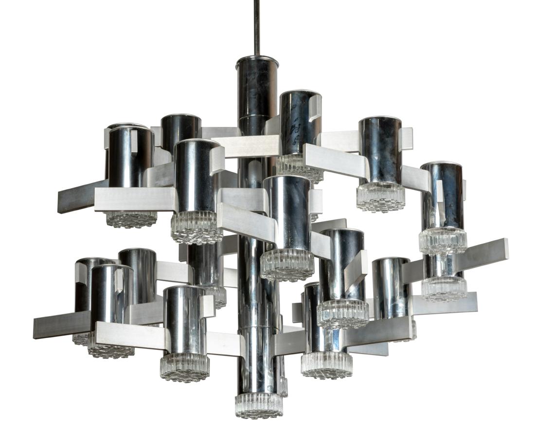 Sciolari Chandelier (1 of 3)