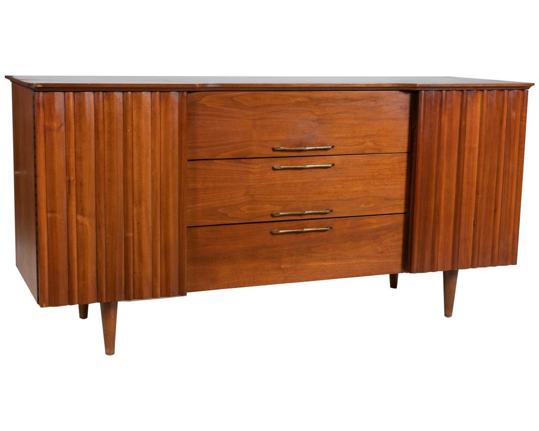 Mid Century Walnut Credenza (1 of 4)