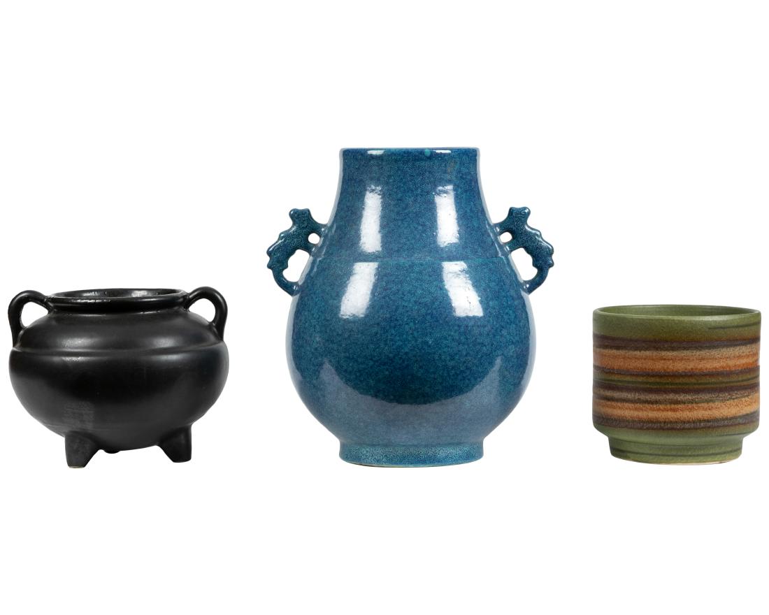 Two Ceramic Pots and Chinese Vase (1 of 5)