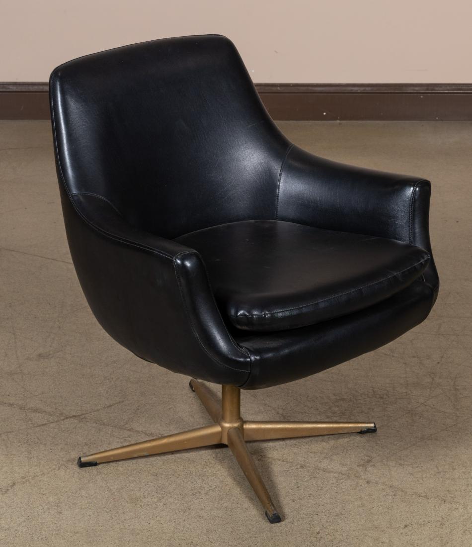 Overman Style Swivel Chair (1 of 2)